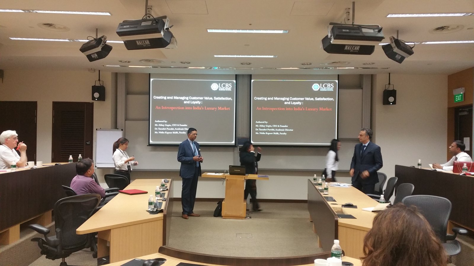 Paper presentation at LVMH–SMU Luxury Research Conference